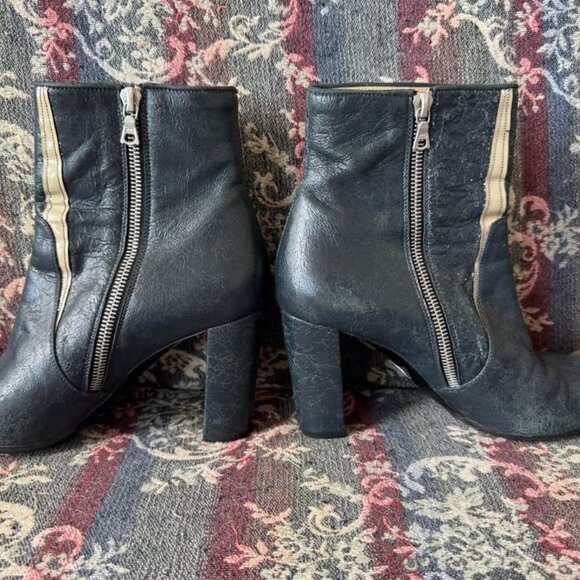 Dries Van Noten Rare Vintage Boots - Picture 5 of 7
